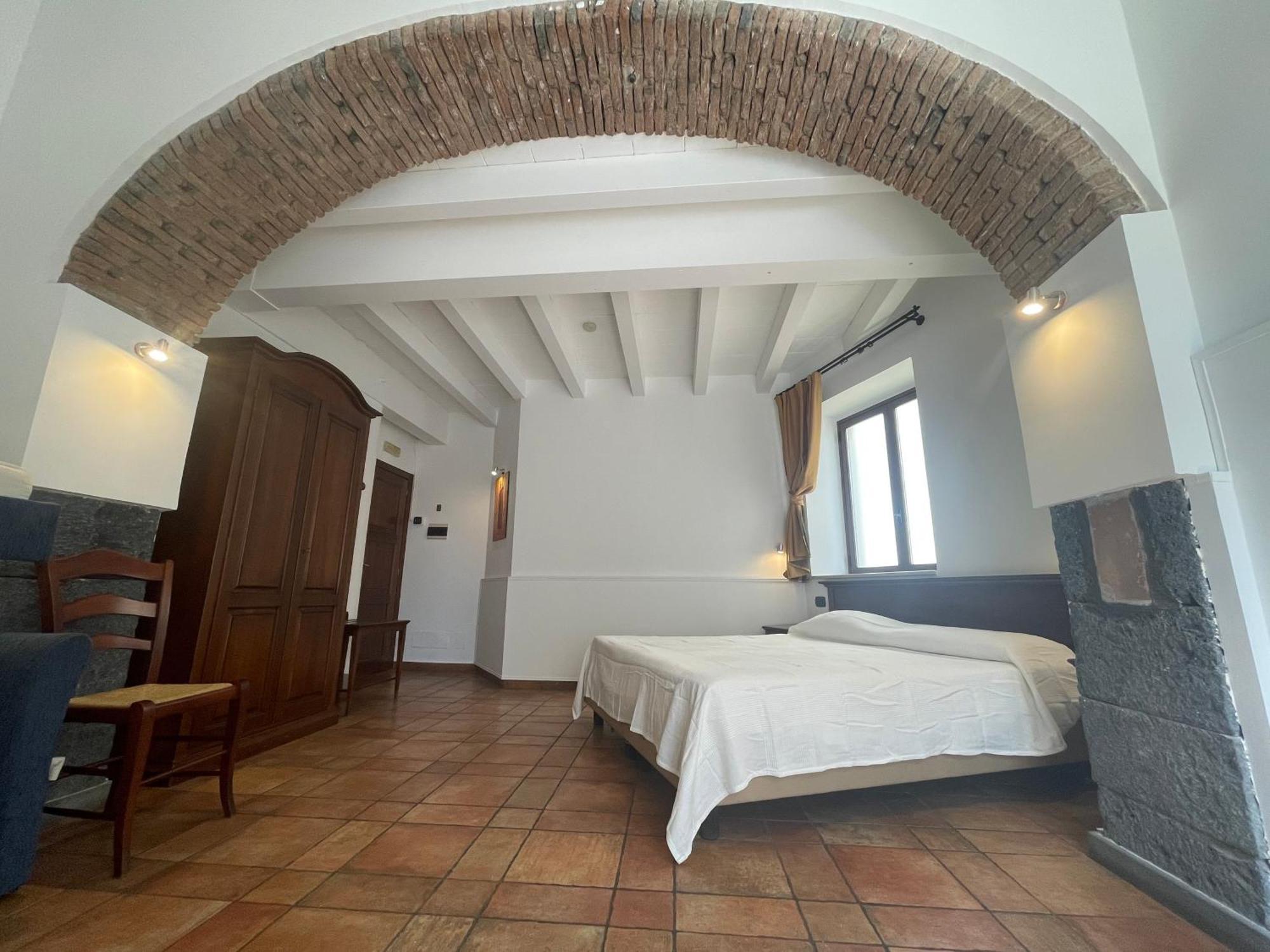 Hotel Capomulini 3 Stelle Acireale Eksteriør bilde