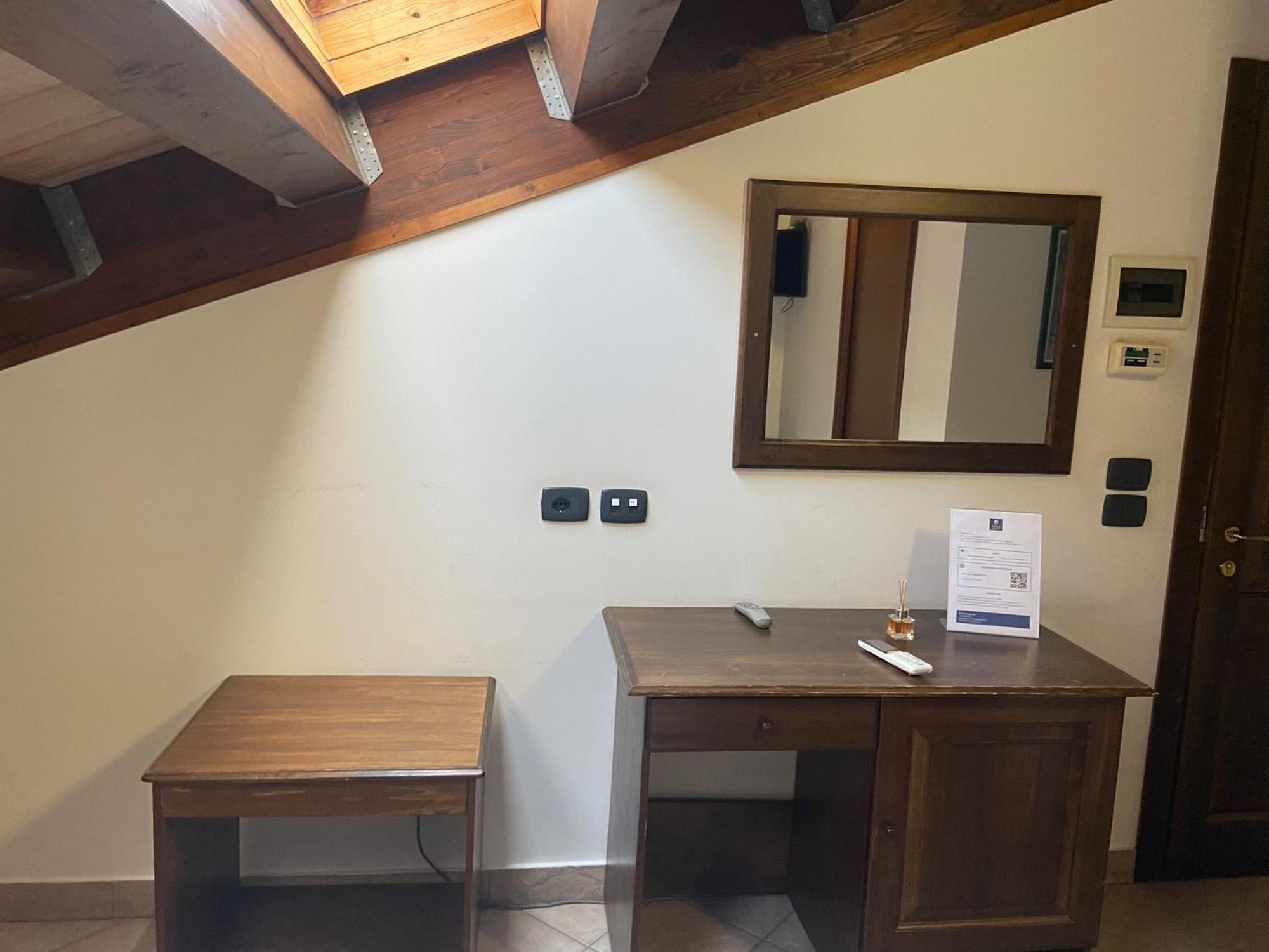 Hotel Capomulini 3 Stelle Acireale Eksteriør bilde